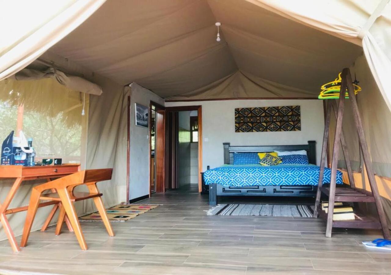 Oldonyo Orok Lodge Kajiado Bagian luar foto