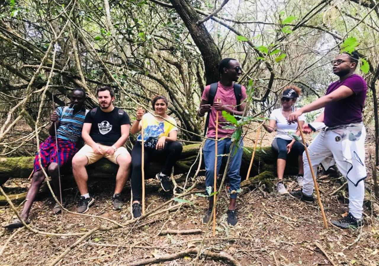 Oldonyo Orok Lodge Kajiado Bagian luar foto