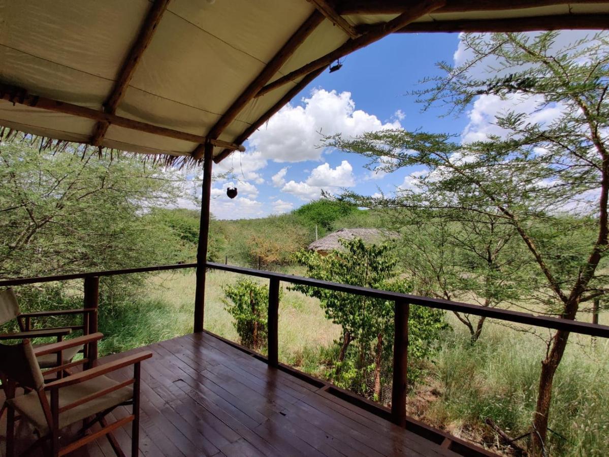 Oldonyo Orok Lodge Kajiado Bagian luar foto