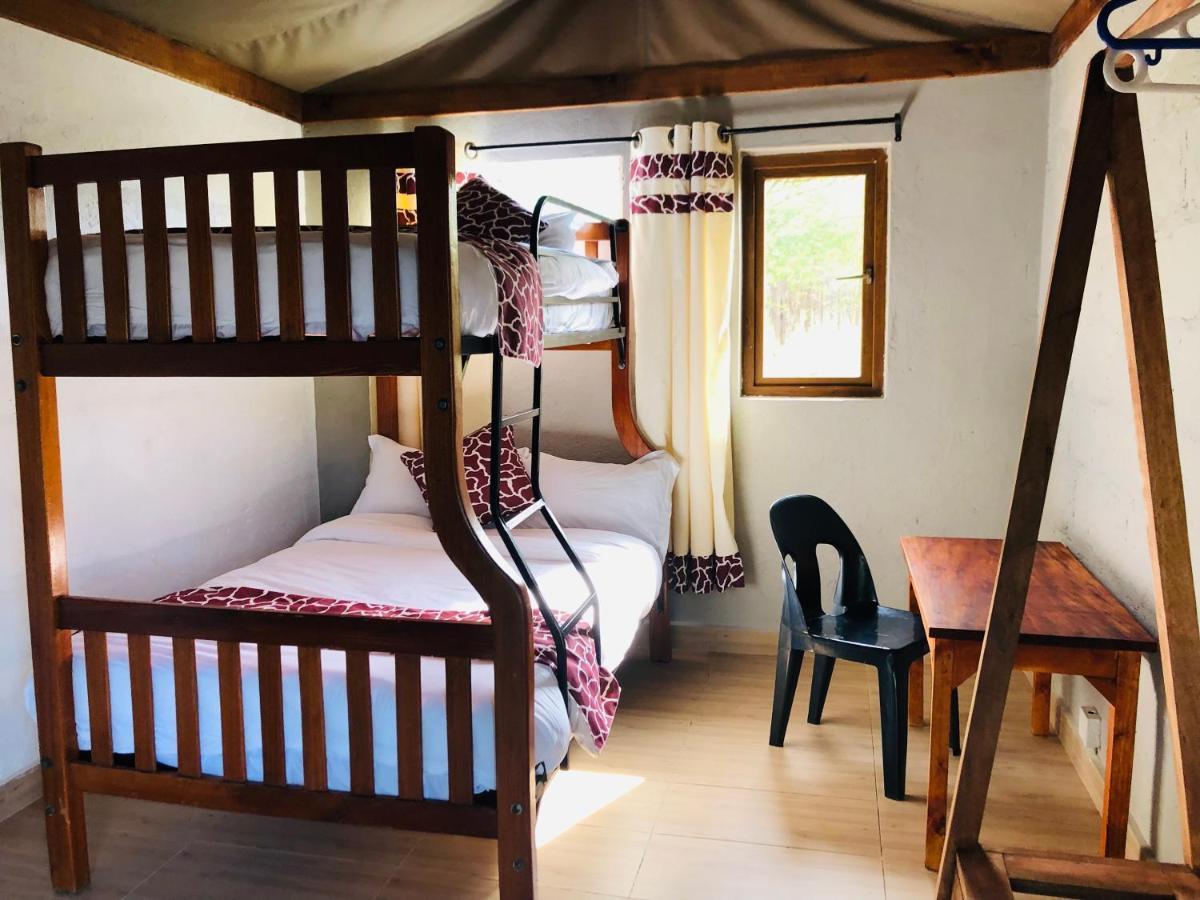 Oldonyo Orok Lodge Kajiado Bagian luar foto