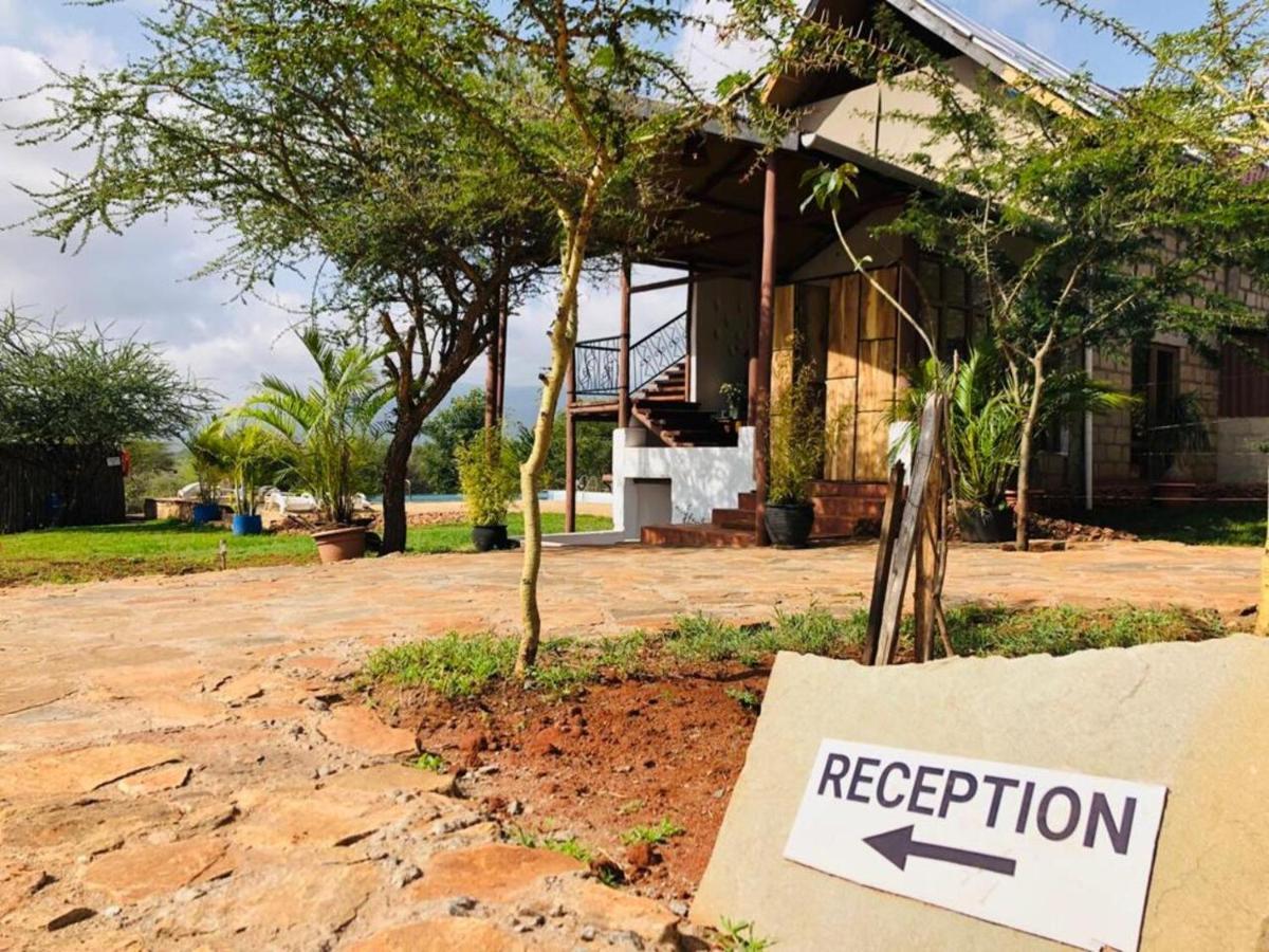 Oldonyo Orok Lodge Kajiado Bagian luar foto